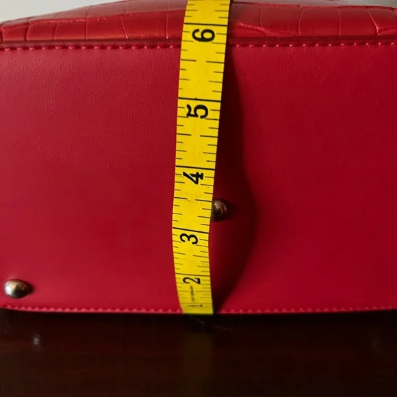 Sassy Jones Purse - Picture 12 of 13